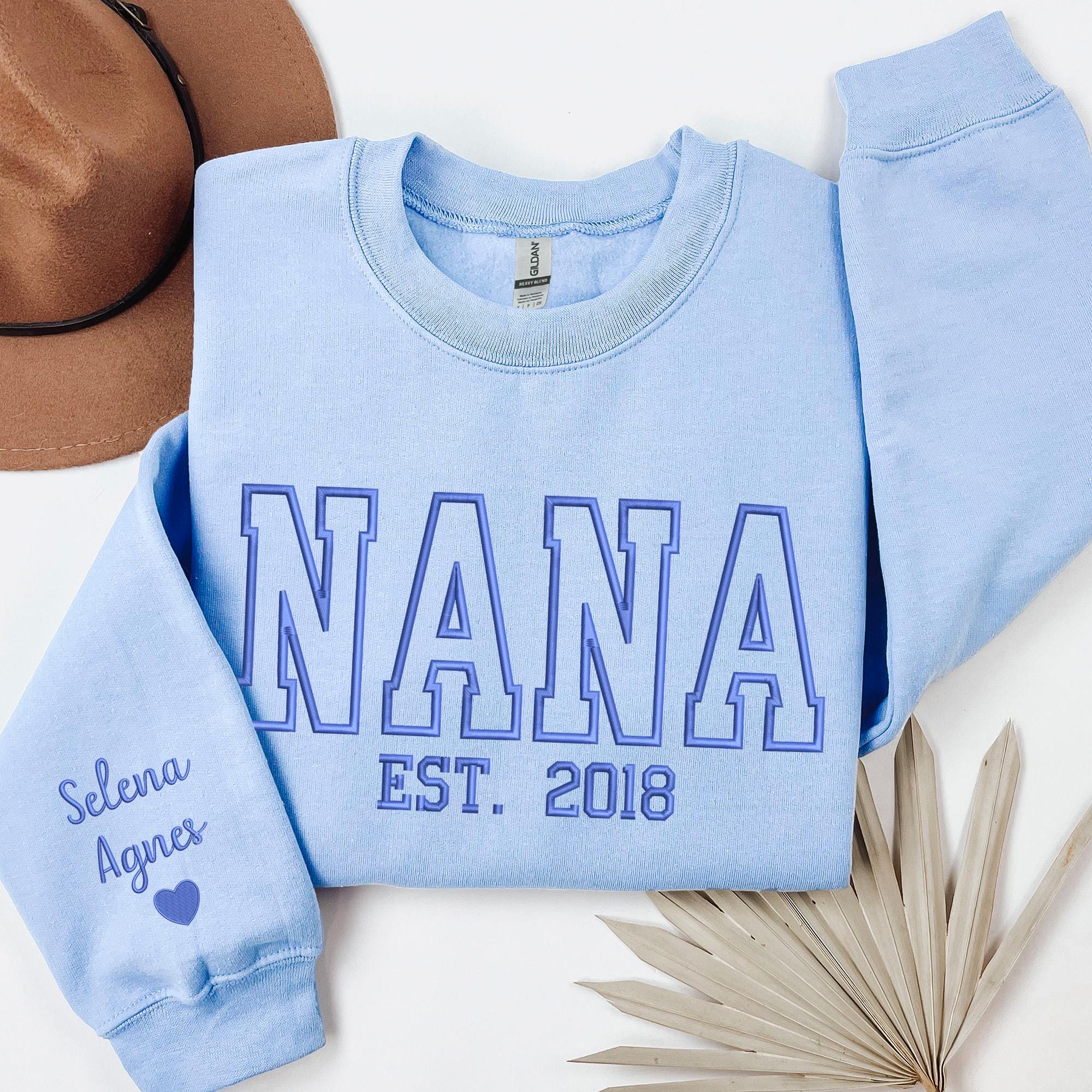 Mama Sweatshirt with Date and Kids' Names on Sleeve
